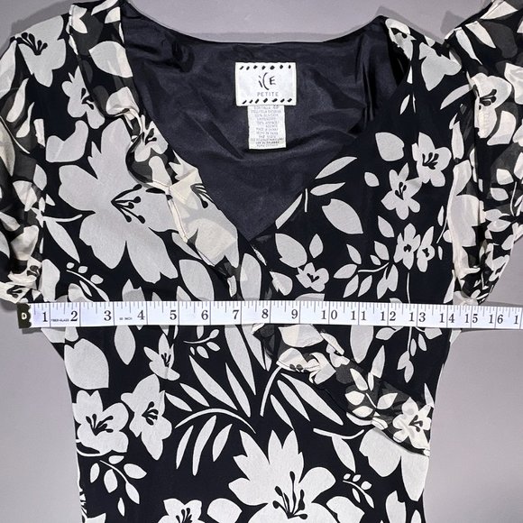 ICE Petite Dress with‎ Flower Design Size 4P - Picture 8 of 16